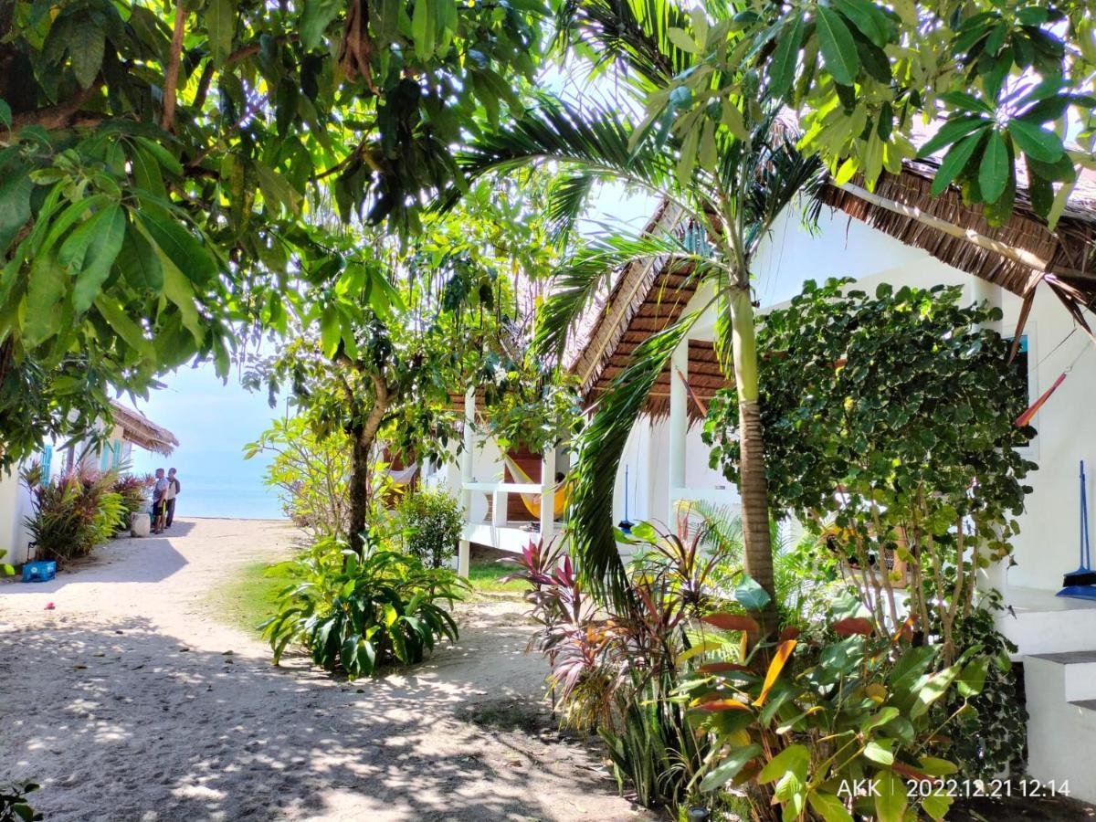 Sand Terrace Beach Bungalows Баан Тай Экстерьер фото