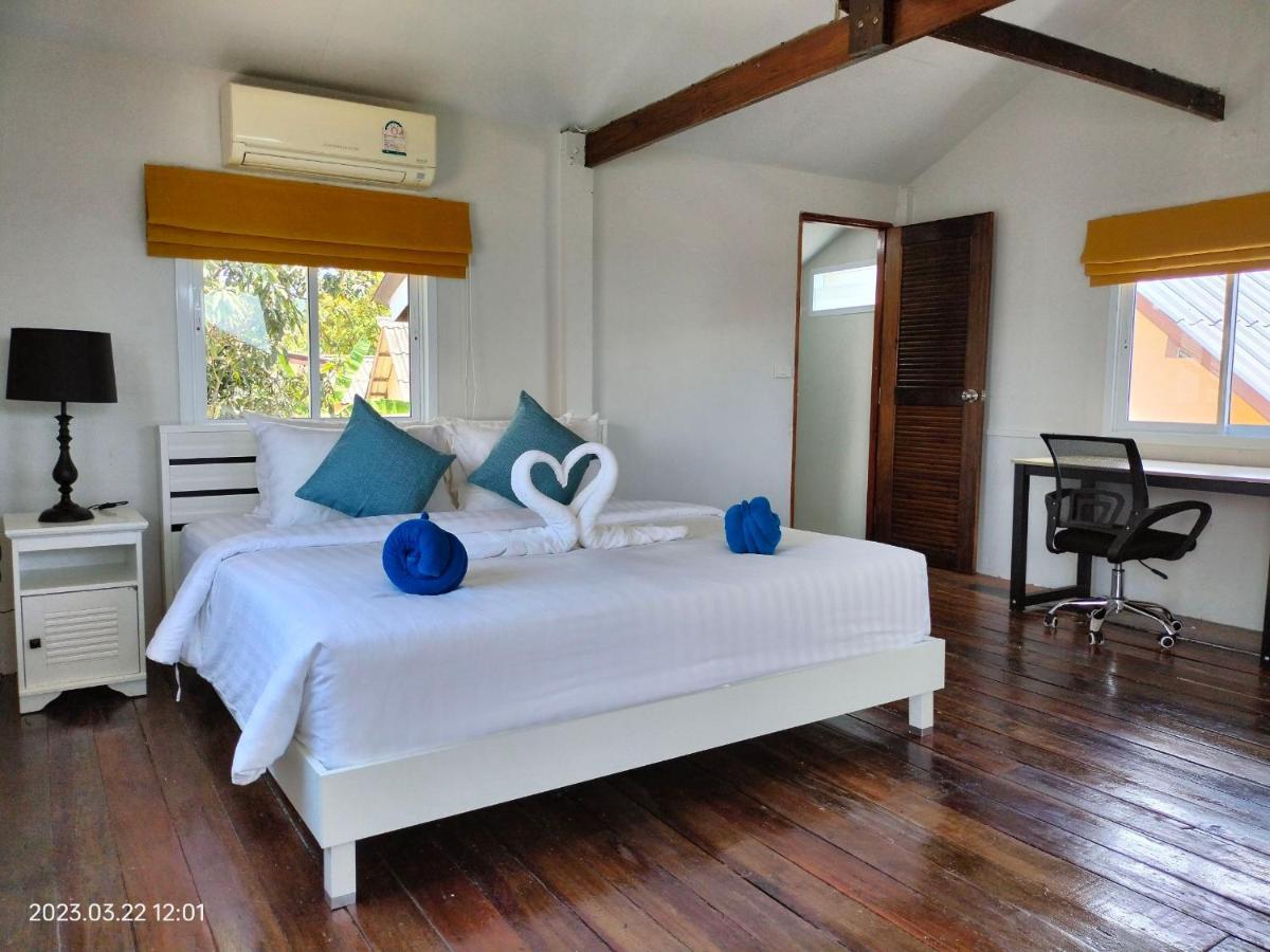 Sand Terrace Beach Bungalows Баан Тай Экстерьер фото