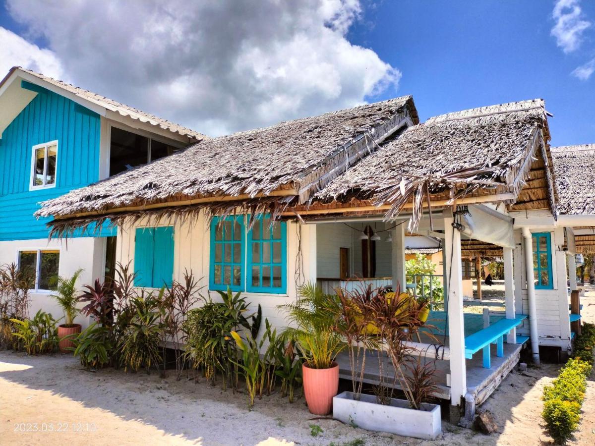 Sand Terrace Beach Bungalows Баан Тай Экстерьер фото