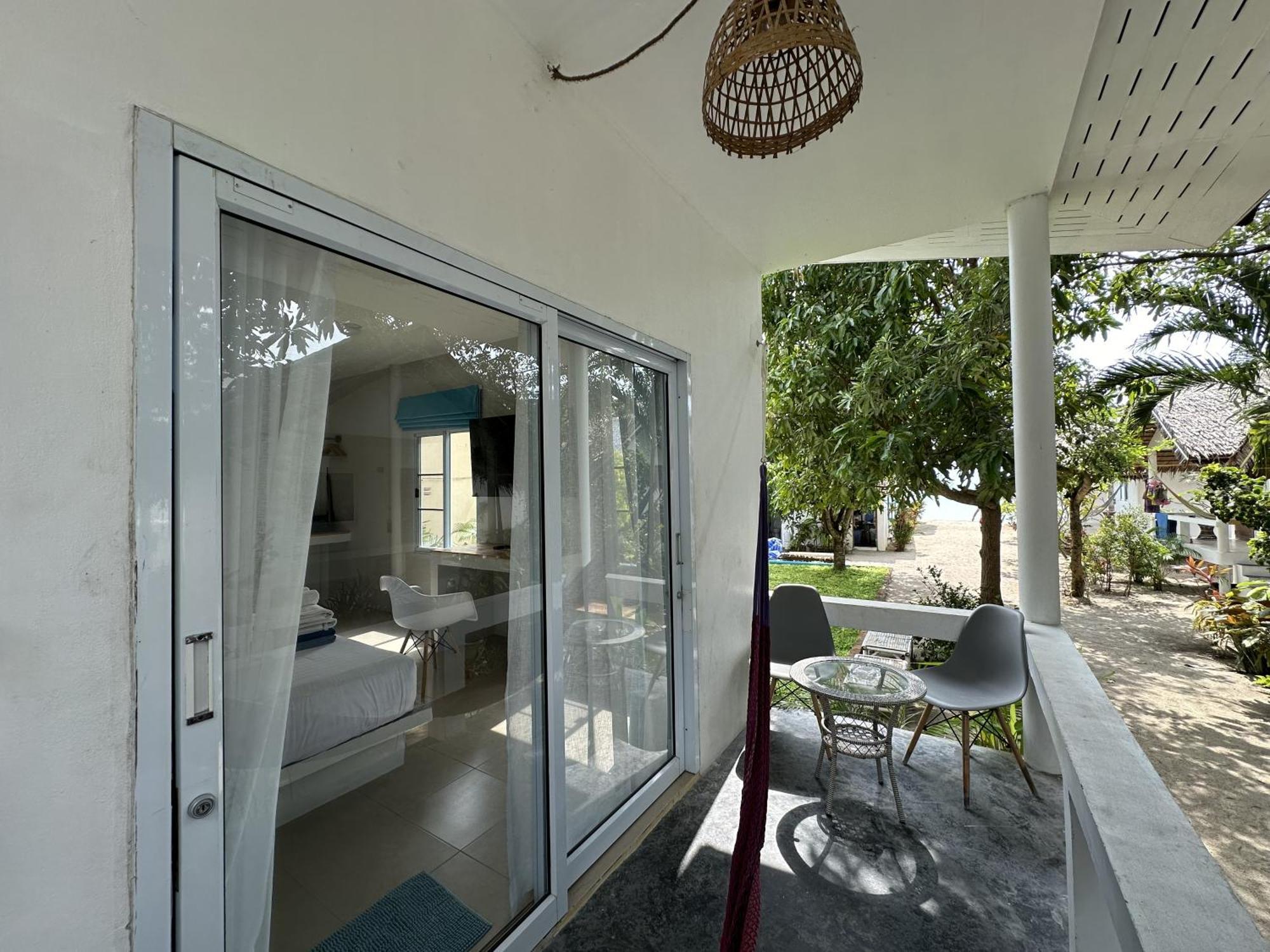 Sand Terrace Beach Bungalows Баан Тай Номер фото