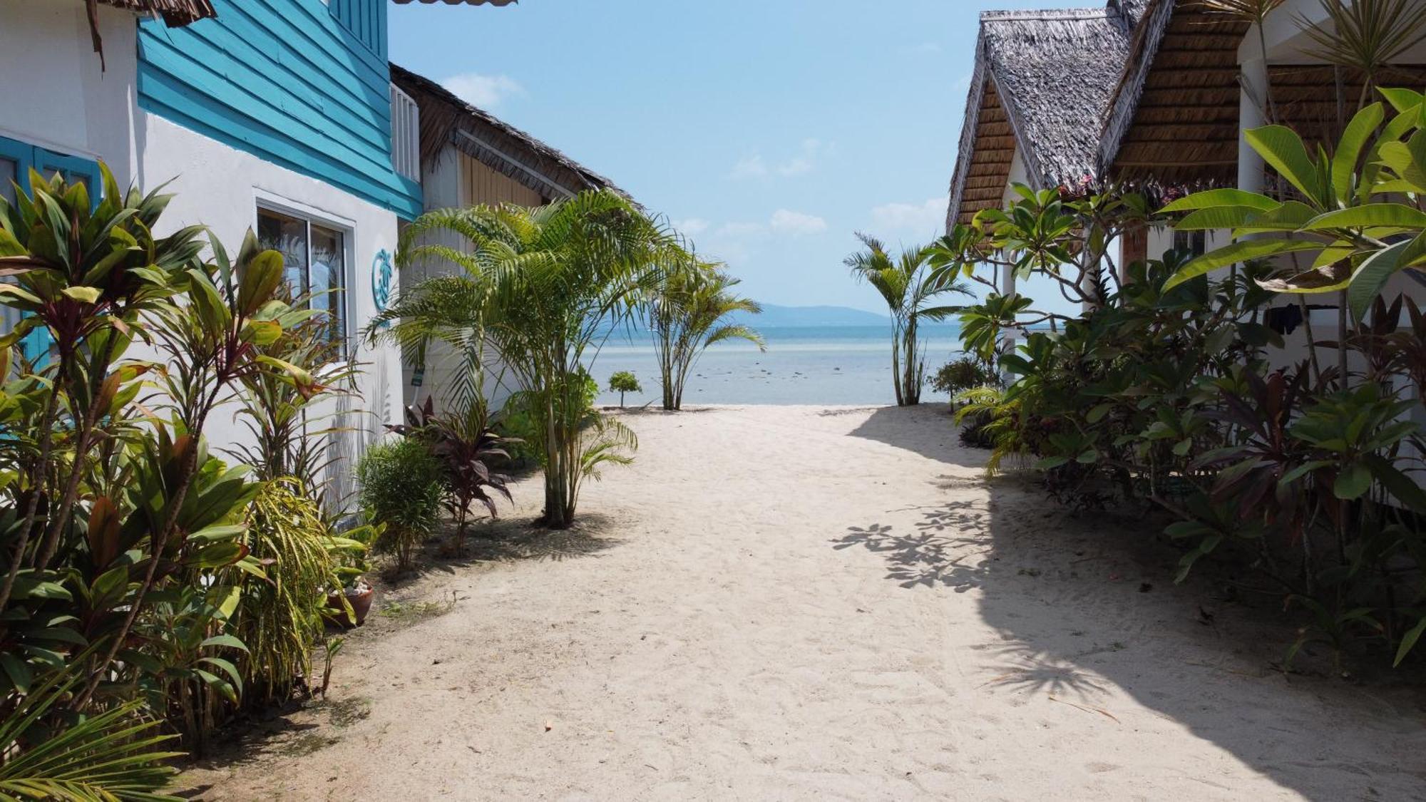 Sand Terrace Beach Bungalows Баан Тай Экстерьер фото