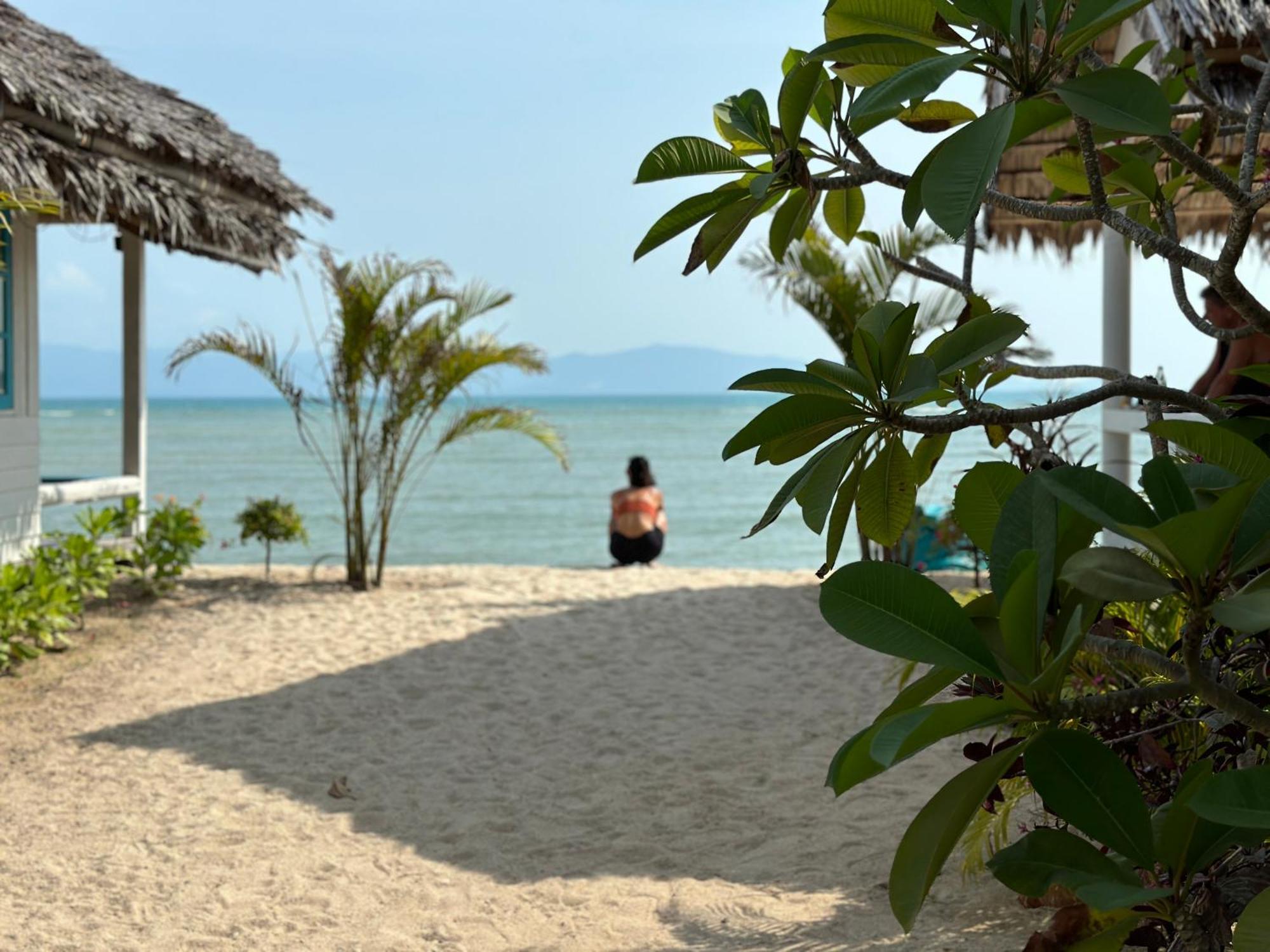 Sand Terrace Beach Bungalows Баан Тай Экстерьер фото