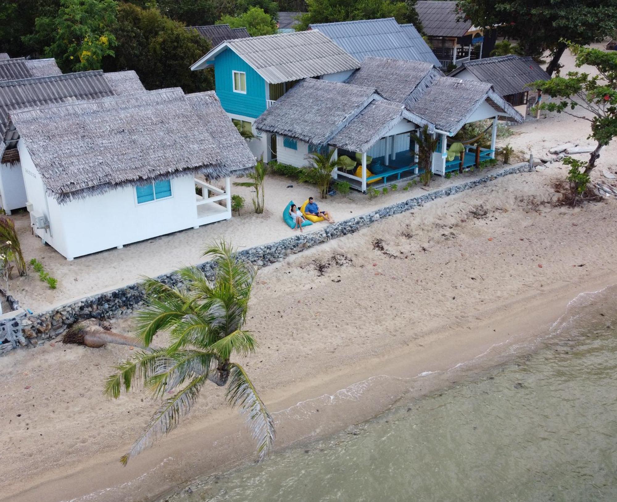 Sand Terrace Beach Bungalows Баан Тай Экстерьер фото